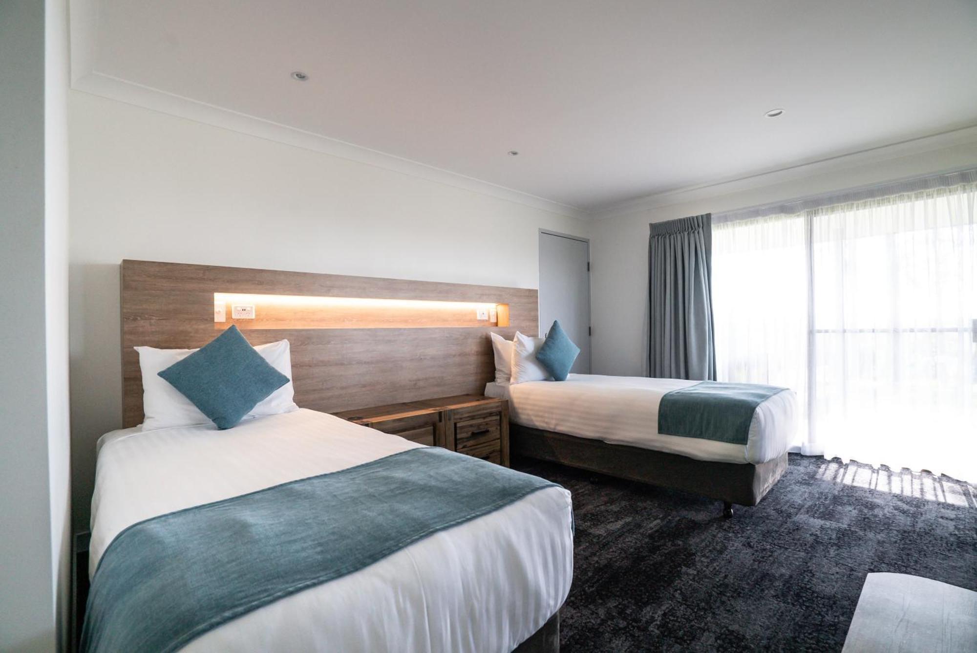 Invercauld House Goonellabah Room photo